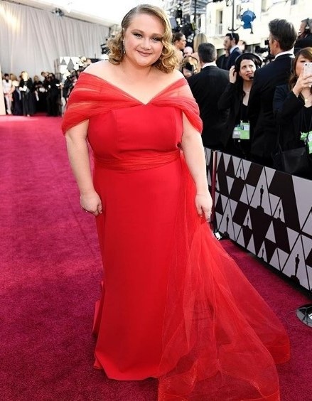 Danielle Macdonald in Christan Siriano!